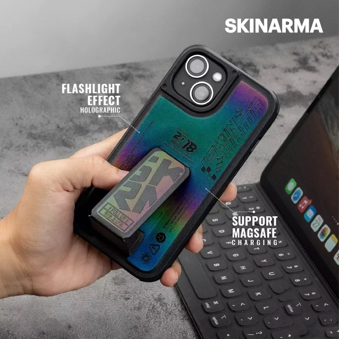 SkinArma iPhone 15 Kira Kobai Magsafe + Grip-Stand Case | Hologram