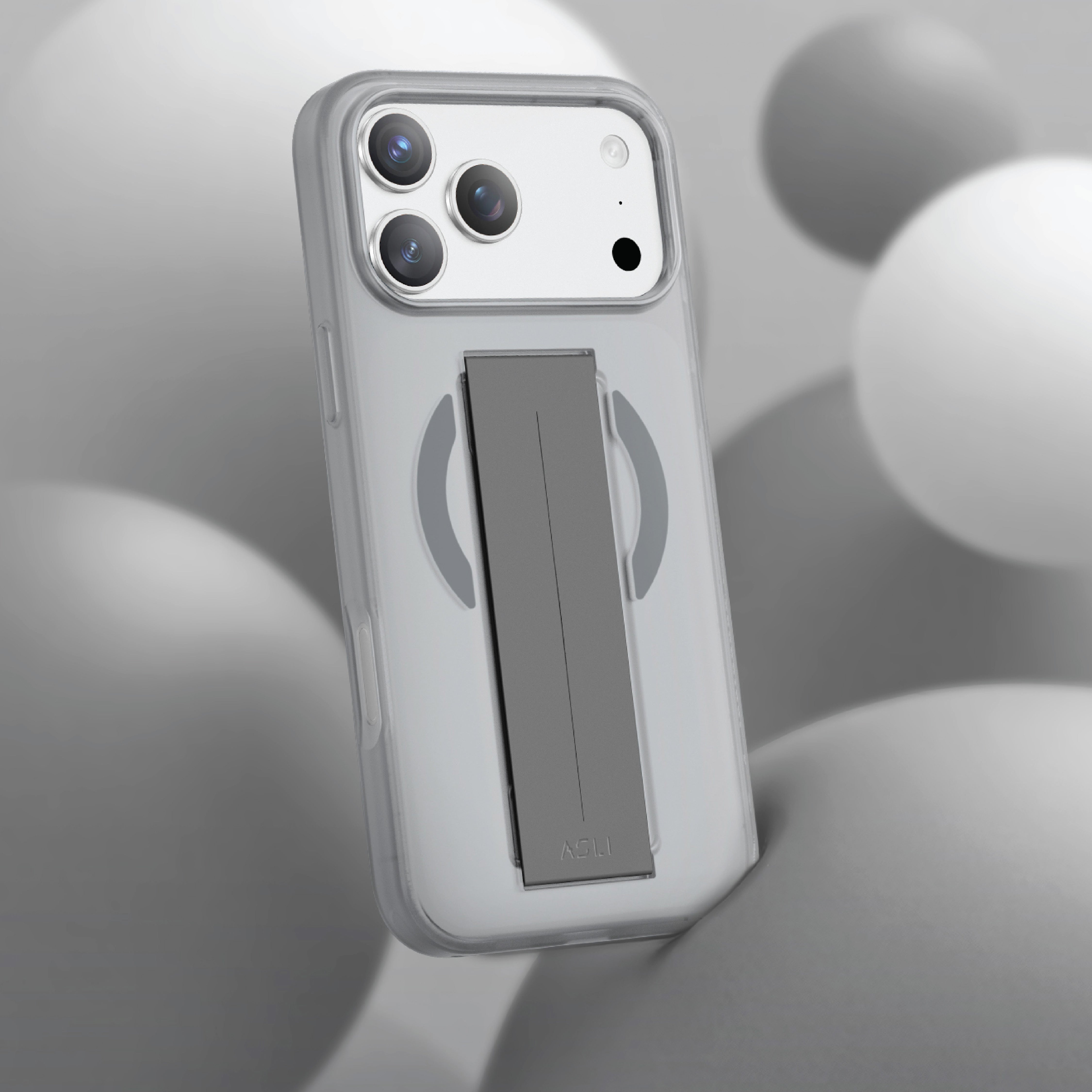 كڤر حماية سيليكون MagTrox Grip من أسلي جلوبال متوافق مع MagSafe مع مسكة مريحة لهاتف iPhone 17 Pro | تيتانيوم طبيعي