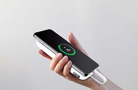 iPower بطارية شحن متنقلة من موماكس 10000 مللي أمبير مع كيبل USB-C | أبيض