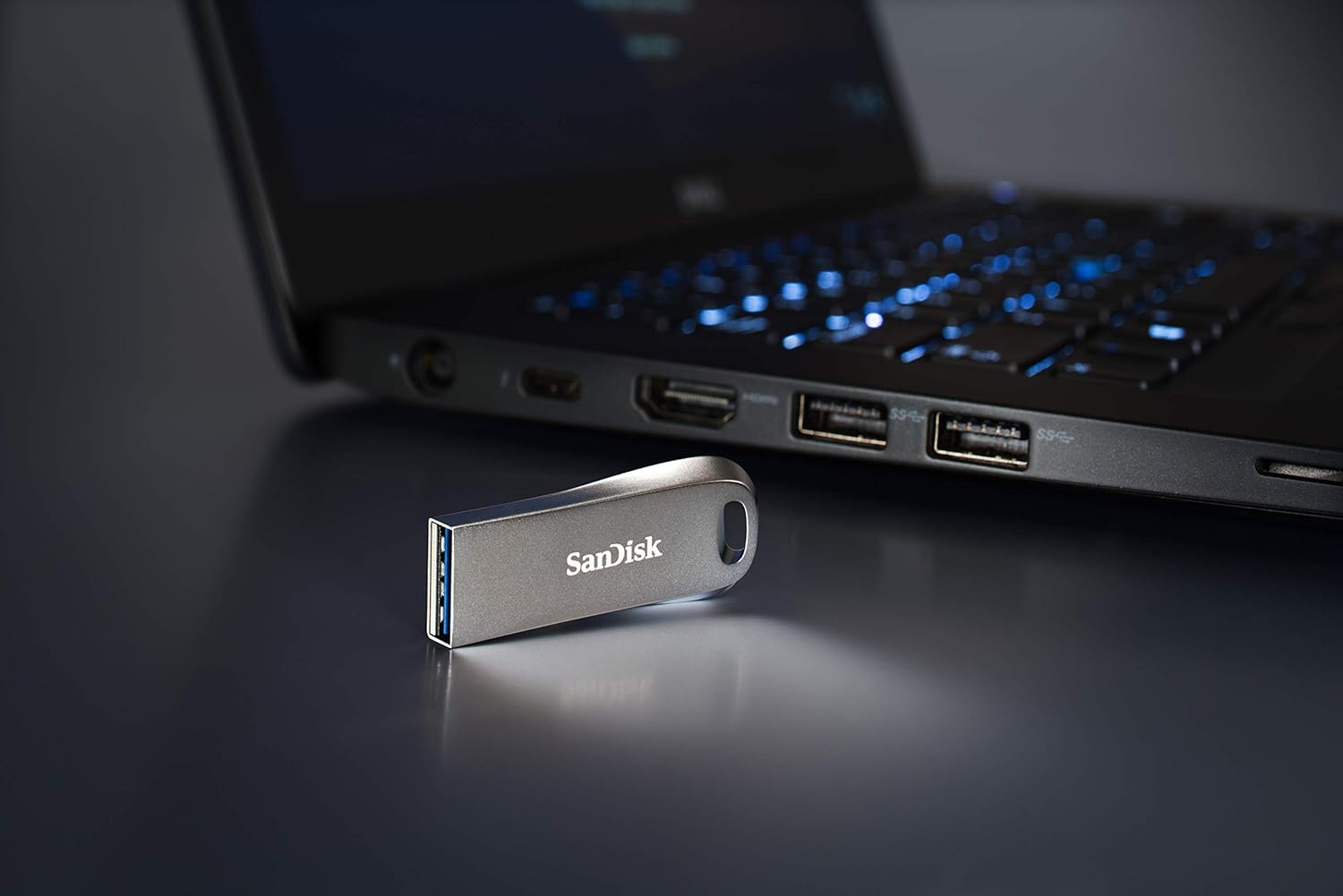 محرك أقراص فلاش SanDisk 512GB Ultra Luxe USB 3.1