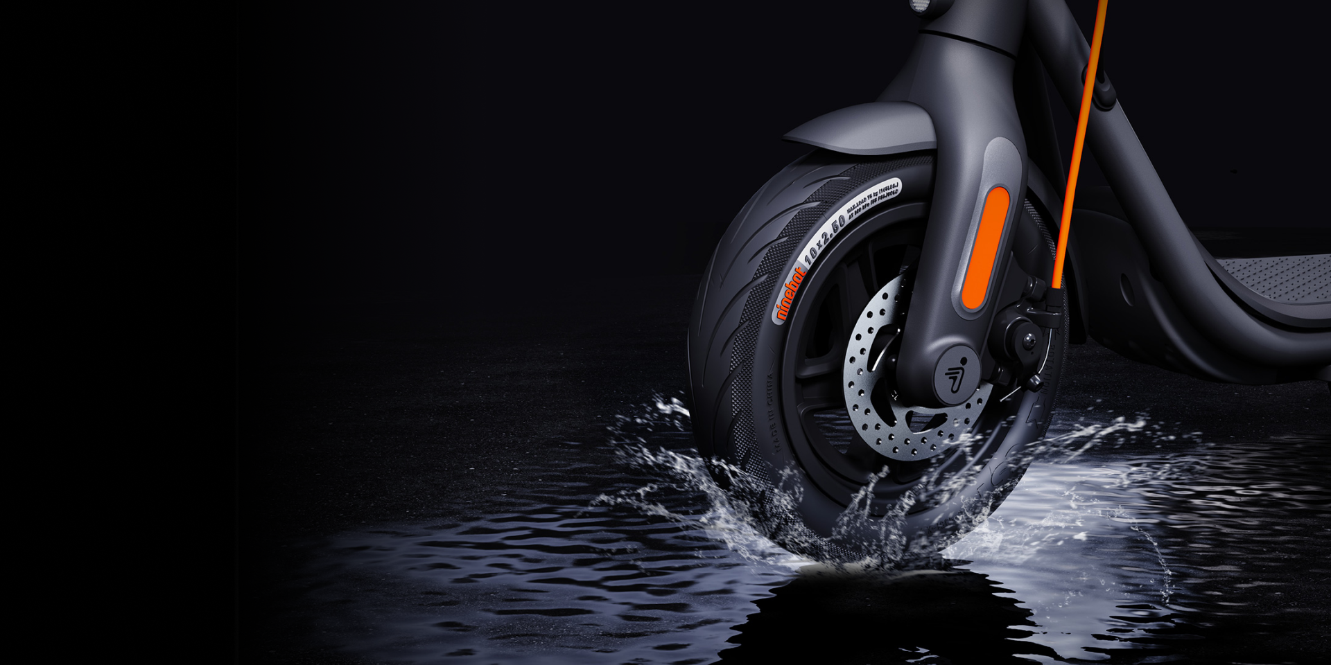 سكوتر كهربائي Ninebot F2 PRO من Segway | أسود