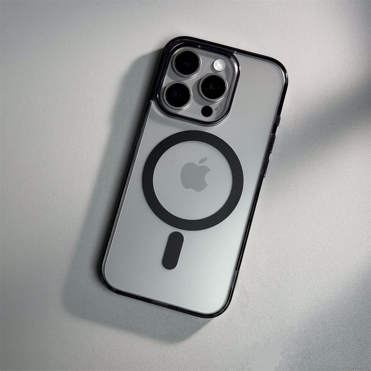 كڤر حماية كريستال من أسلي جلوبال متوافق مع MagSafe لهاتف iPhone 15 Pro | أسود