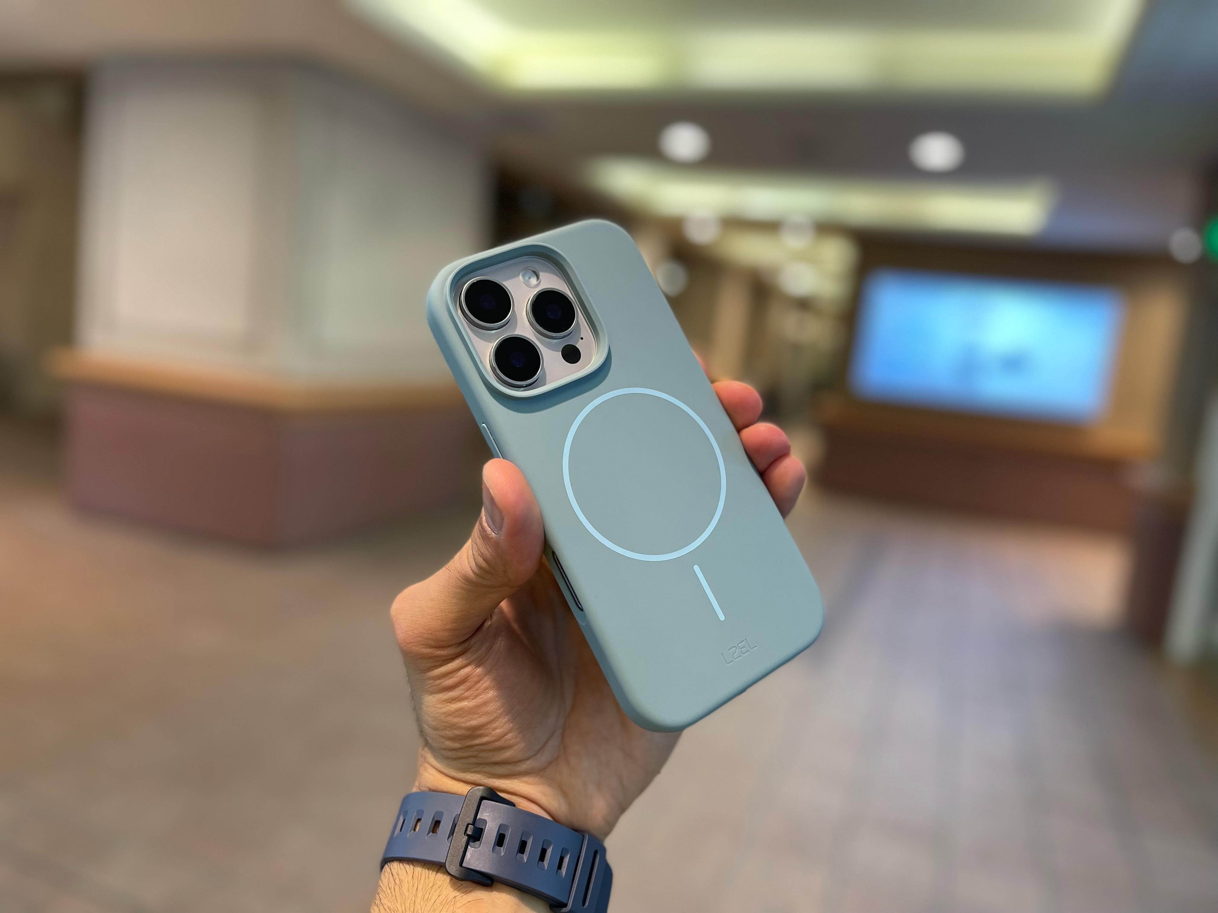 LZEL PrimeMag iPhone 16 Pro Max Liquid Silicone Case With MagSafe | Riptide Blue