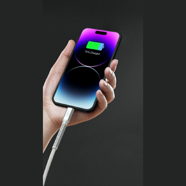 كيبل من ليزل Celeris Power Volt المضفر من القماش USB-A إلى Lightning مقاس 1.2 متر | أبيض