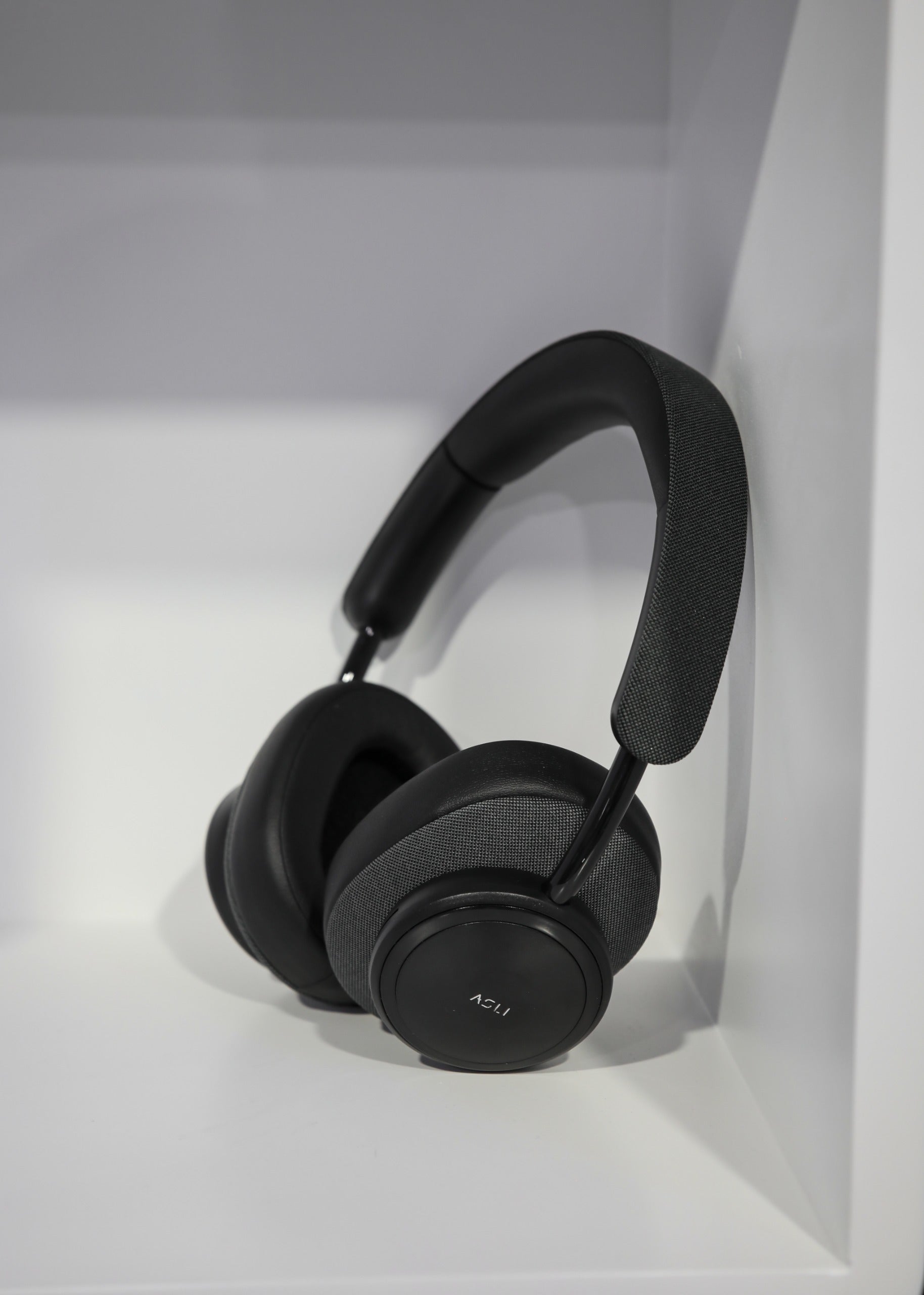 Asli Global Echo Max Ultimate Sound Over-Ear Wireless Headphones | Black