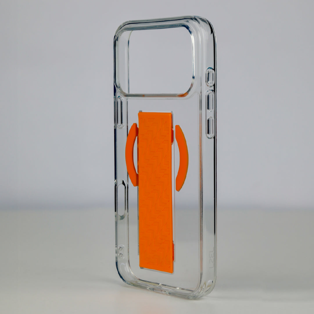 كڤر حماية LZEL MagNexa Grip MagSafe لهاتف iPhone 17 Pro | أبيض