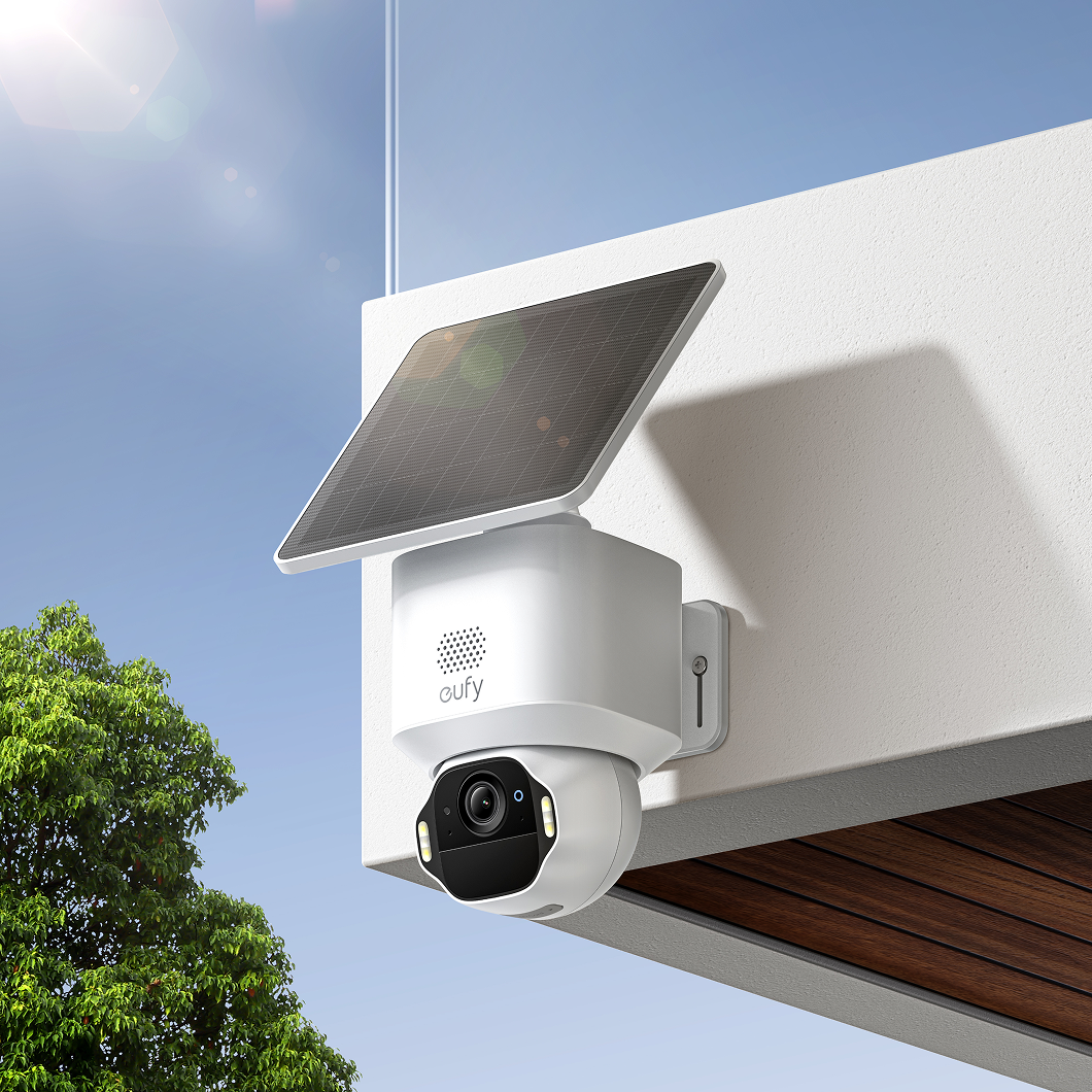 Eufy SoloCam E42 4K Ultra HD 360° Vision AI Auto-Tracking Camera with Built-in Strobe Light | White