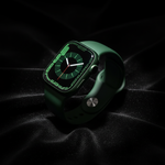 ساعة Apple Watch Series 7 (GPS) مقاس 41 مم – هيكل ألومنيوم أخضر مع سوار رياضي Clover