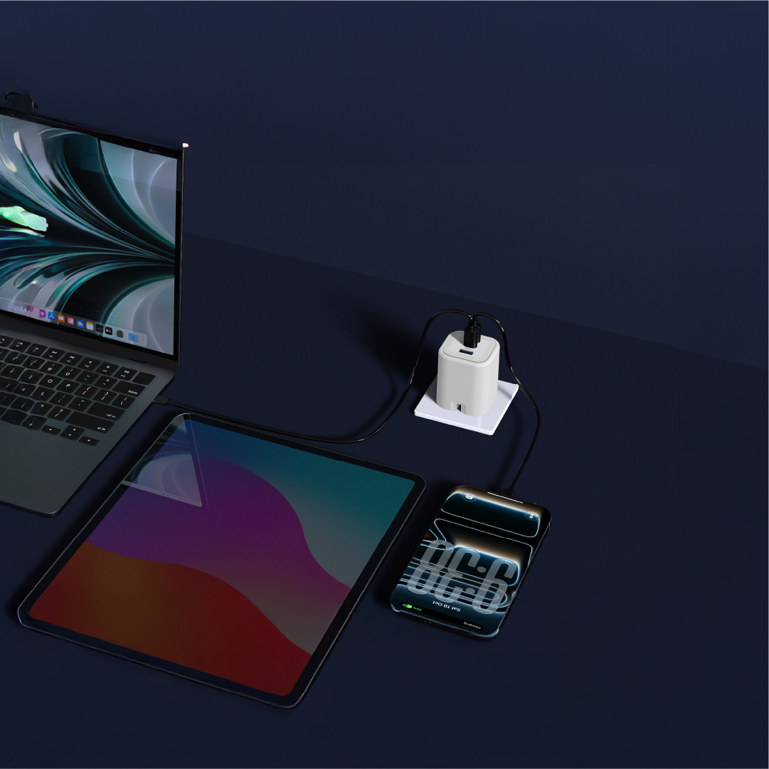 Asli  Global Maxcharge 65 Gan 3-Port Usb-A & Dual Usb-C Fast Charger | White