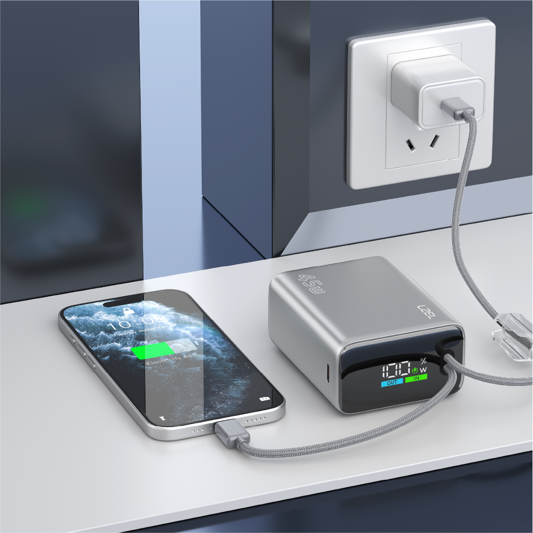 LZEL Neurovolt 15K Pd45W Mini Power Bank Pd3.0 & Qc3.0 | Usb-C Cable & Lightning Cable | Silver