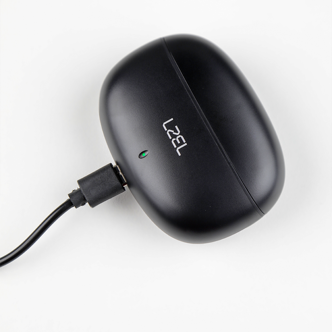 ميكروفون لاسلكي محمول LZEL 2.4GHz – تشغيل فوري، تقليل الضوضاء، مؤثرات صوتية