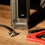 معزز لبطارية السيارة من LZEL EnergizeIgnite Air 12000mAh 12V مع كشاف LED ومنفاخ إطارات | رمادي/أسود
