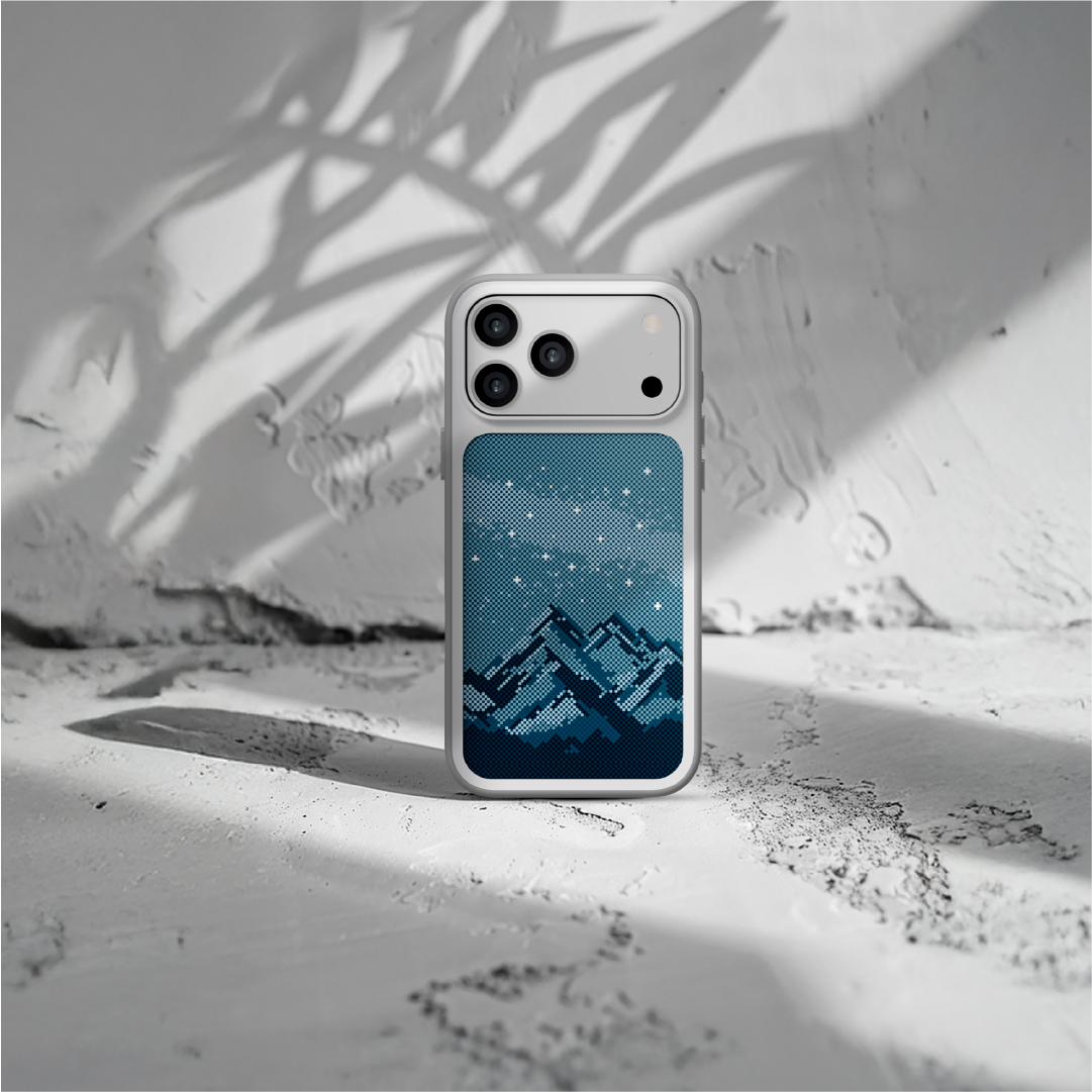  كڤر حماية بنمط الجبال مع MagSafe لهاتف iPhone 17 Pro Max | رمادي فاتح