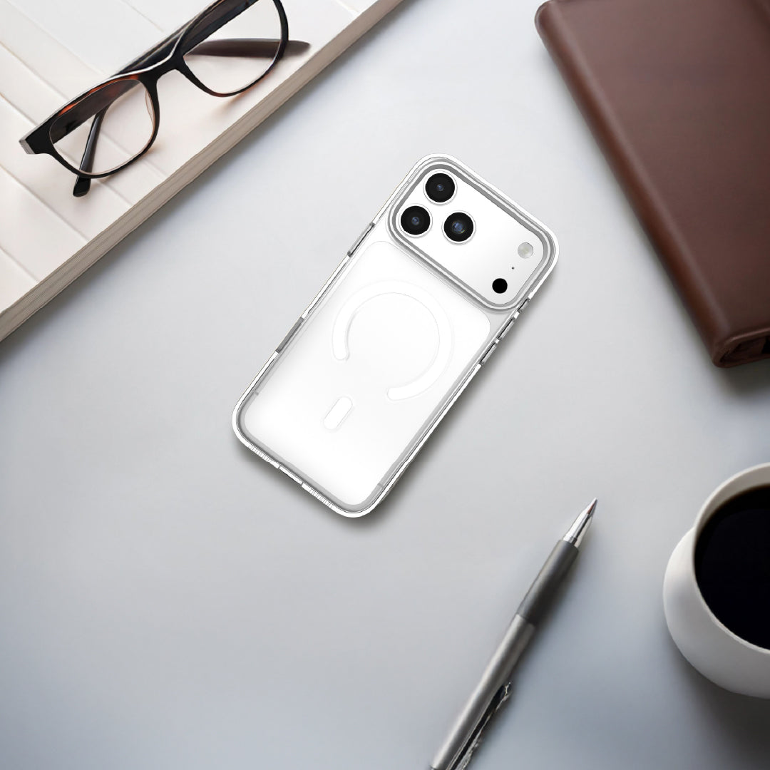 كفر حماية MagCrystal Groove من LZEL لجهاز iPhone 17 Pro Max | شفاف