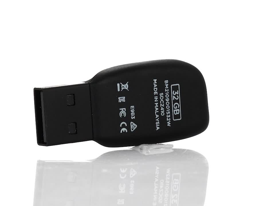 بطاقة ذاكرة سانديسك بسعة 32 جيجابايت