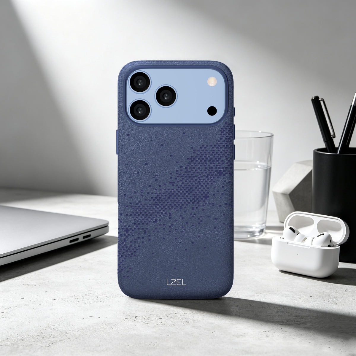 كفر LZEL LEATHERWAVE MAG من الجلد الفاخر بدعم MagSafe ونقشة متموجة لـ iPhone 18 Pro و18 Pro Max
