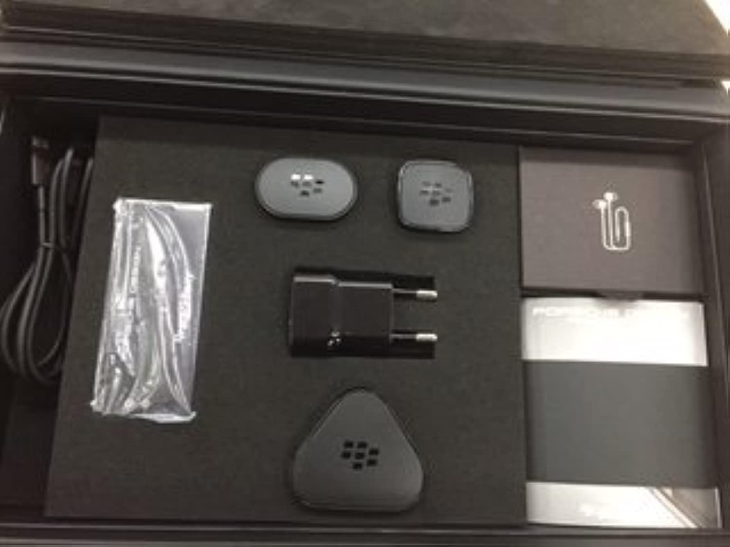 بلاك بيري بورش ديزاين P9982 | اسود/فضي