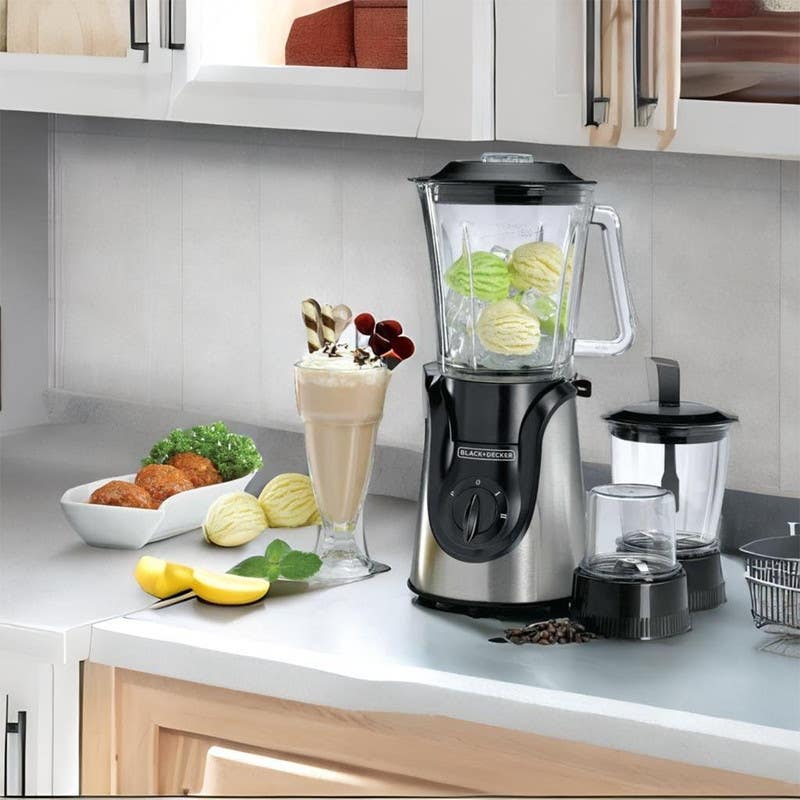 خلاط زجاج Black & Decker بقوة 600 واط مع مطحنة وفرامة لحم