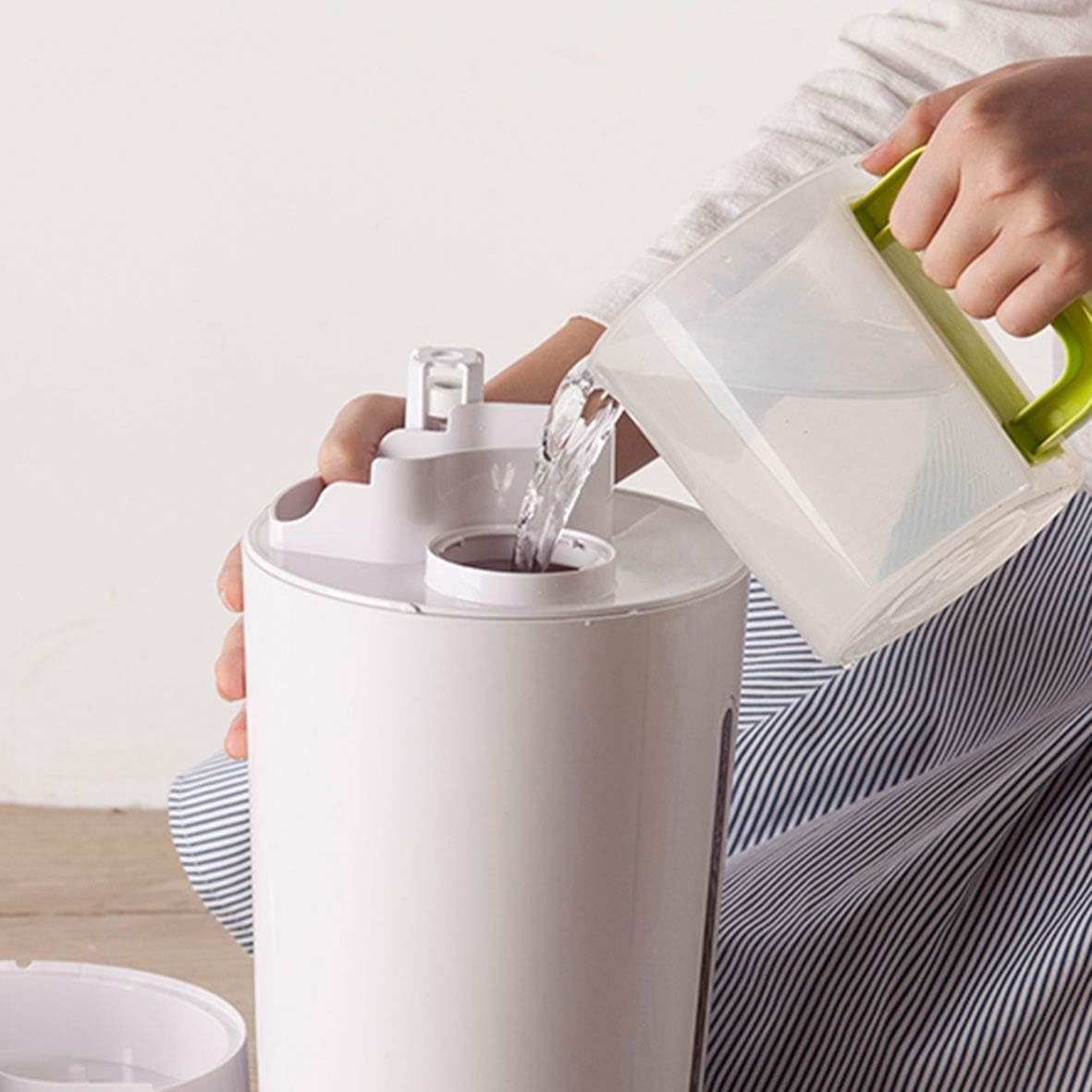 Black & Decker Air Humidifier  5L Capacity  Mist Level Control | White