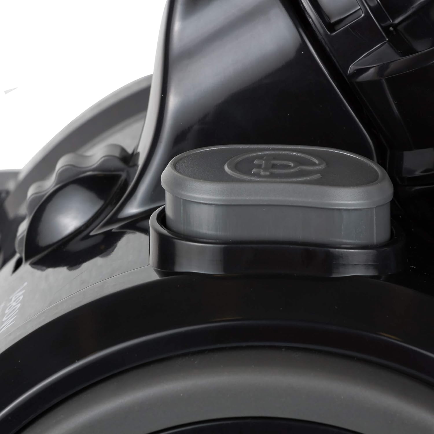 مكنسة كهربائية Black & Decker بقوة 1400 واط بدون كيس | أسود