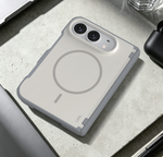 كفر LZEL SILKMATTE DUO بملمس ناعم ودعم MagSafe وحماية مزدوجة المواد لـ iPhone Duo