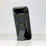 كڤر LZEL MagClear LeatherGrip لهاتف iPhone Air 