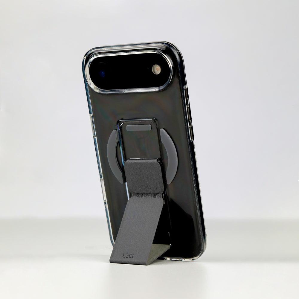 كڤر LZEL MagClear LeatherGrip لهاتف iPhone Air 