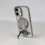 كفر حماية MagMatte Grip من LZEL لجهاز iPhone 17 
