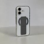 كڤر LZEL MagClear LeatherGrip لهاتف iPhone 17