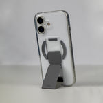كڤر LZEL MagClear LeatherGrip لهاتف iPhone 17