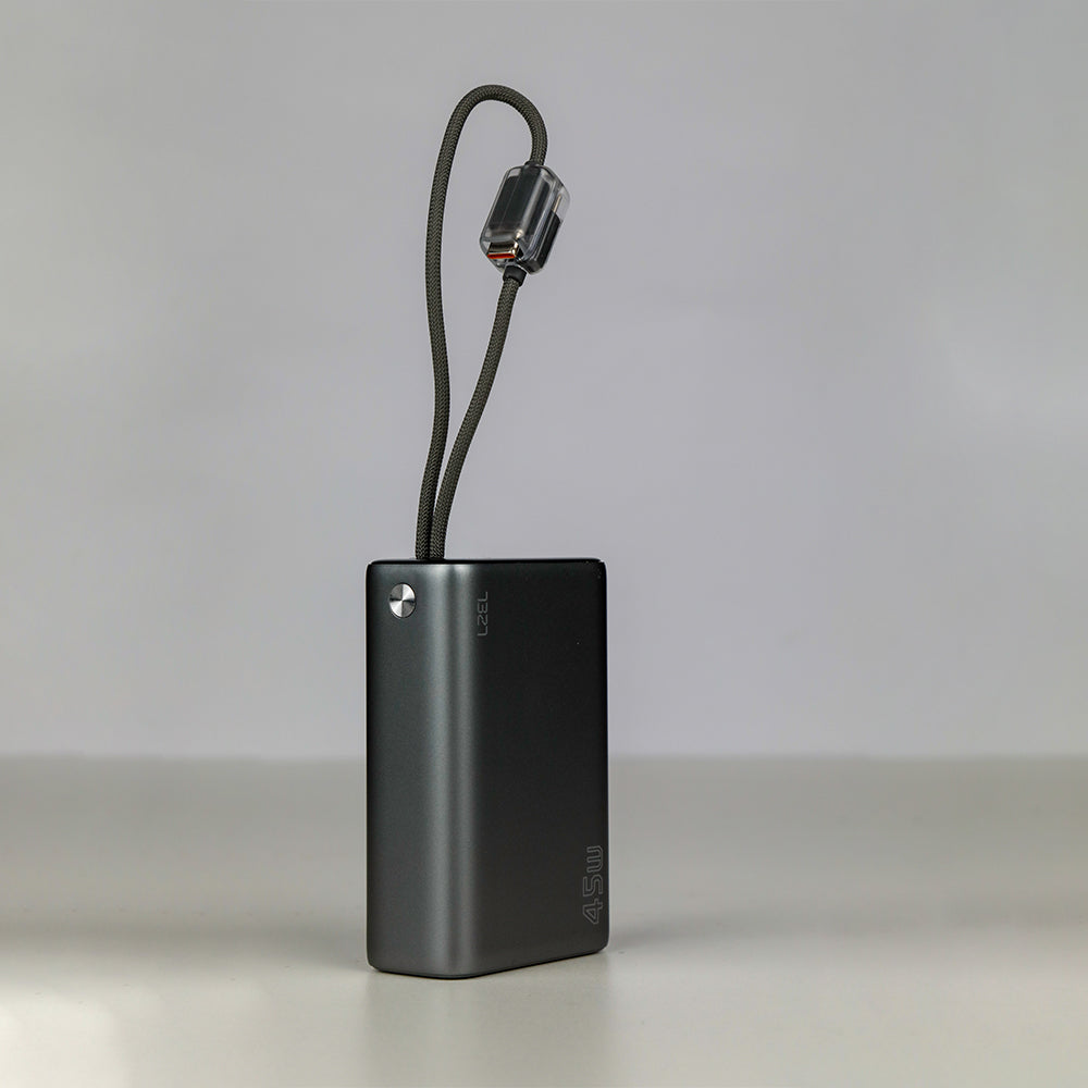  باور بانك من Lzel Neurode 20K PD45W مع كابلات USB-C وLightning 