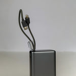  باور بانك من Lzel Neurode 20K PD45W مع كابلات USB-C وLightning 