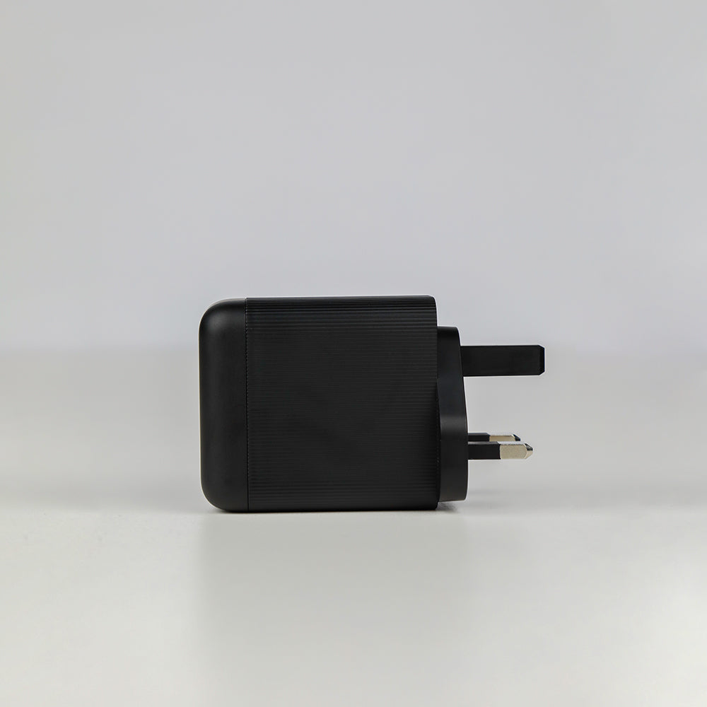 aslitec VexoraGaN 65W – Compact GaN Charger, USB-A + Dual USB-C Triple Ports