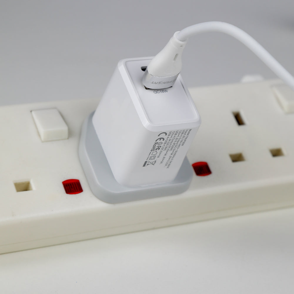 شاحن حائط USB بقوة 20 واط مزدوج المنافذ من ‎90 Percent ‎THUNDERNEO Volt | أبيض
