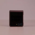 كڤر حماية Samsung Galaxy Z Flip8 قابل للطي مع دعم MagSafe