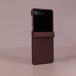 كڤر حماية Samsung Galaxy Z Flip8 قابل للطي مع دعم MagSafe