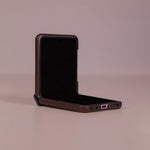 كڤر حماية Samsung Galaxy Z Flip8 قابل للطي مع دعم MagSafe