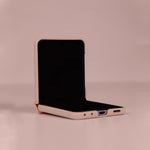 كڤر حماية Samsung Galaxy Z Flip8 قابل للطي مع دعم MagSafe