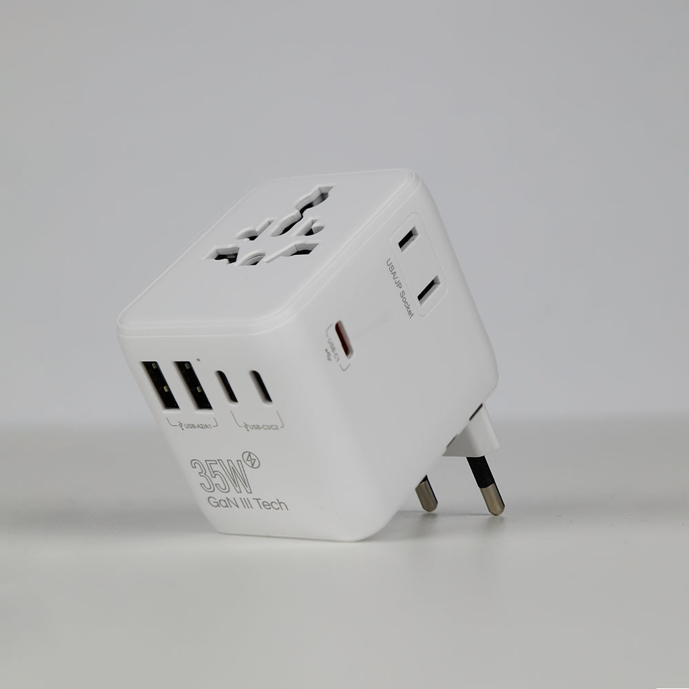 محول السفر Voyage GlobePowers بقوة 35 واط GaN III شحن سريع PD من LZEL 