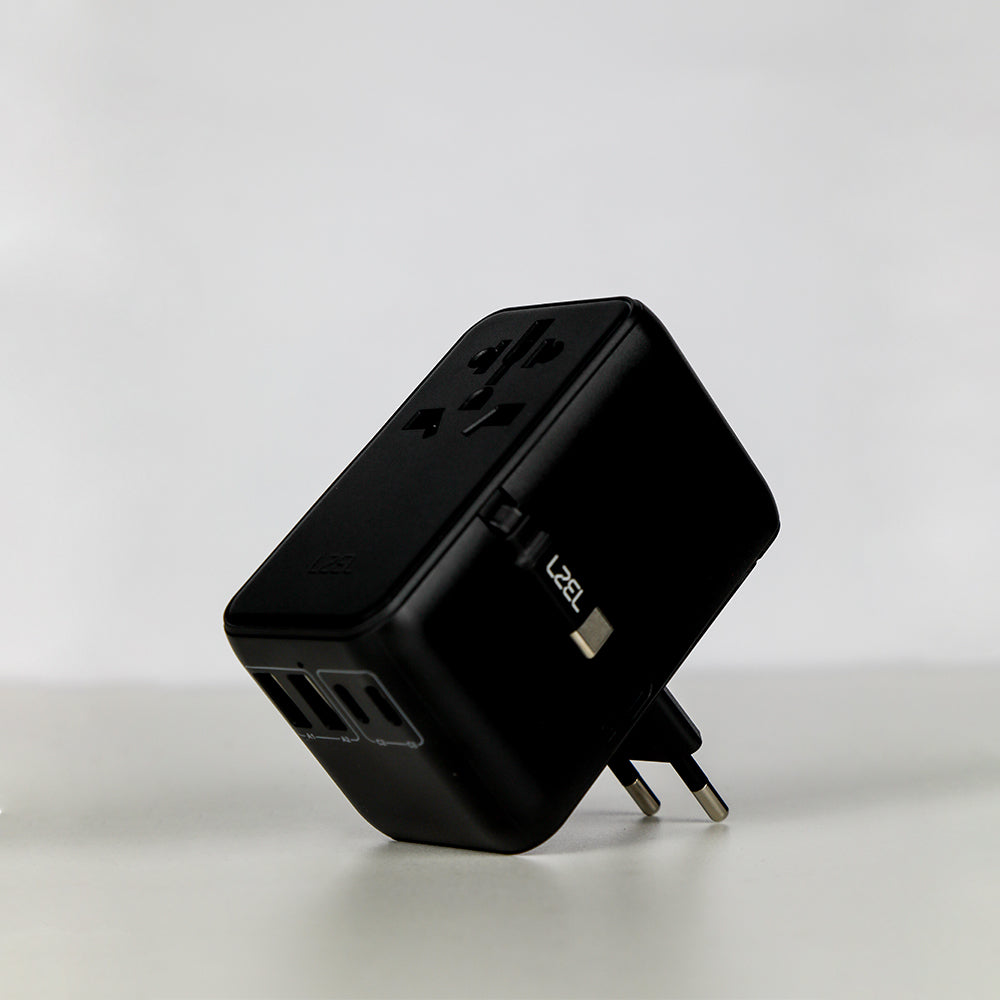 LZEL Voyage Elite Travel 45W GaN USB-C Fast Charging Adapter With Type-C Cable