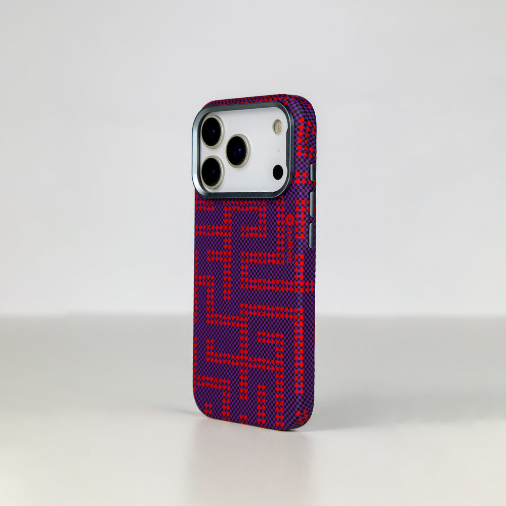 كفر aslitec MAZEMAG بدعم MagSafe ونقشة المتاهة ولمسات معدنية لـ iPhone 18 Pro و18 Pro Max