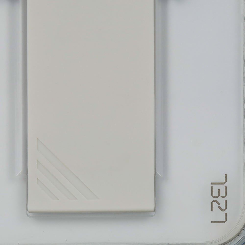 كڤر حماية LZEL Silicone Maggrip الشفاف مع MagSafe لهاتف iPhone 18 Pro & 18 Pro Max