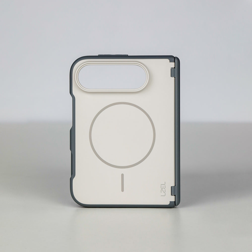 كفر LZEL SILKMATTE DUO بملمس ناعم ودعم MagSafe وحماية مزدوجة المواد لـ iPhone Duo