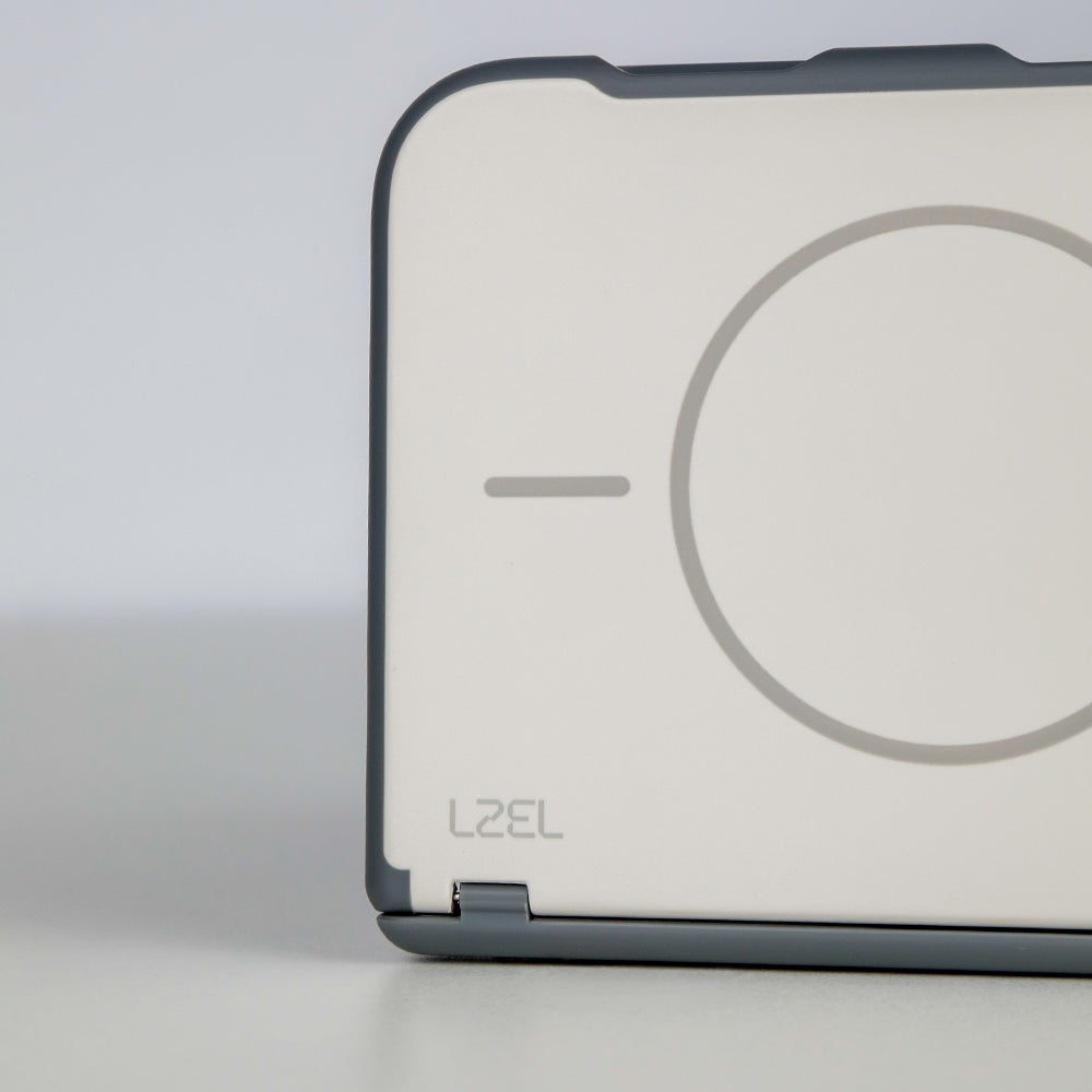 كفر LZEL SILKMATTE DUO بملمس ناعم ودعم MagSafe وحماية مزدوجة المواد لـ iPhone Duo