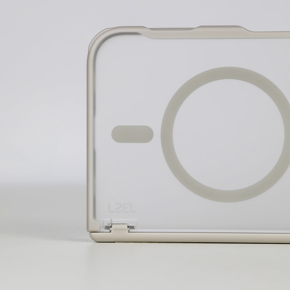 كڤر حماية LZEL MatteForge مطفي شفاف بخامات فاخرة ودعم MagSafe لهاتف iPhone Duo