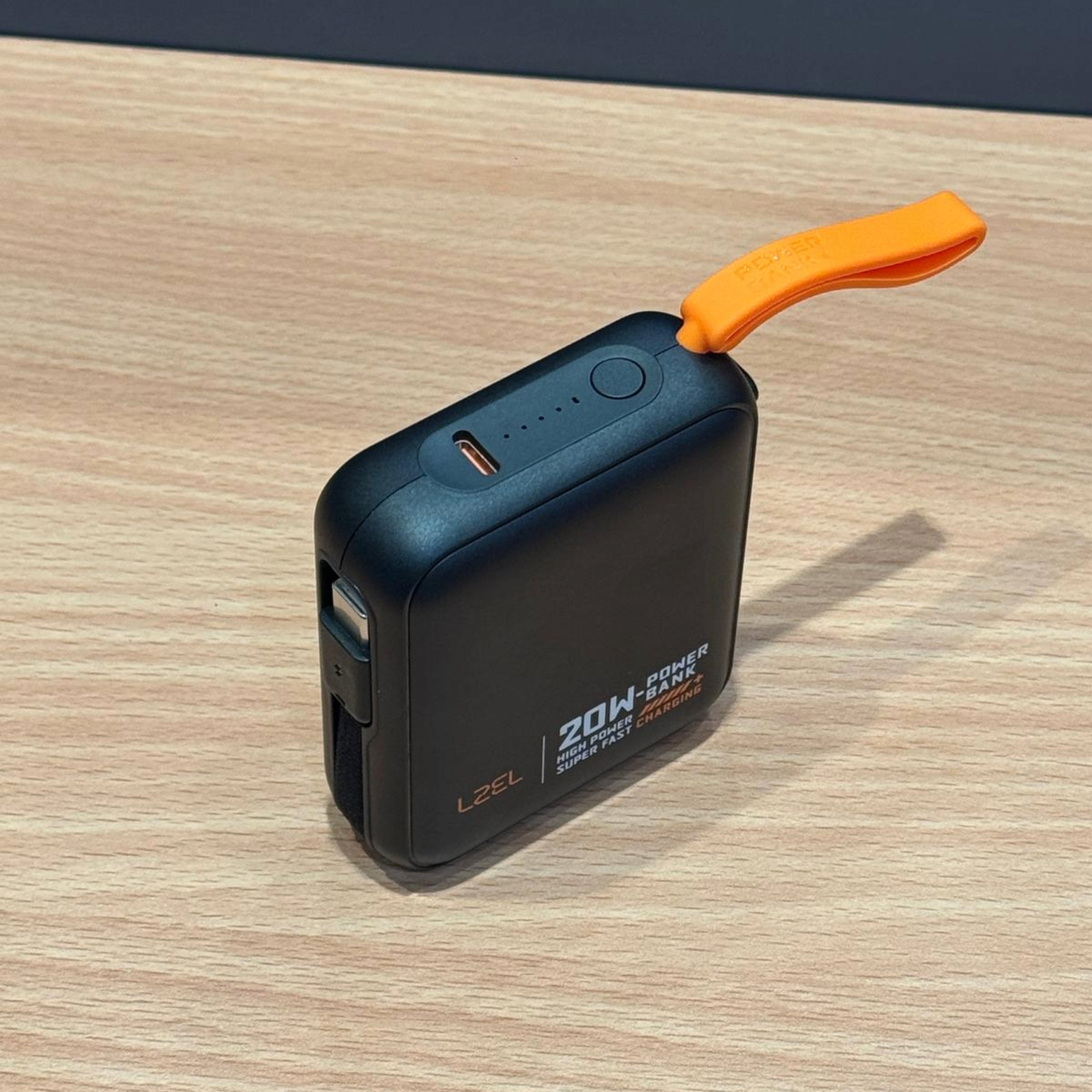 LZEL ZenoFlex Charge Mini 10000mAh PD Power Bank | Black