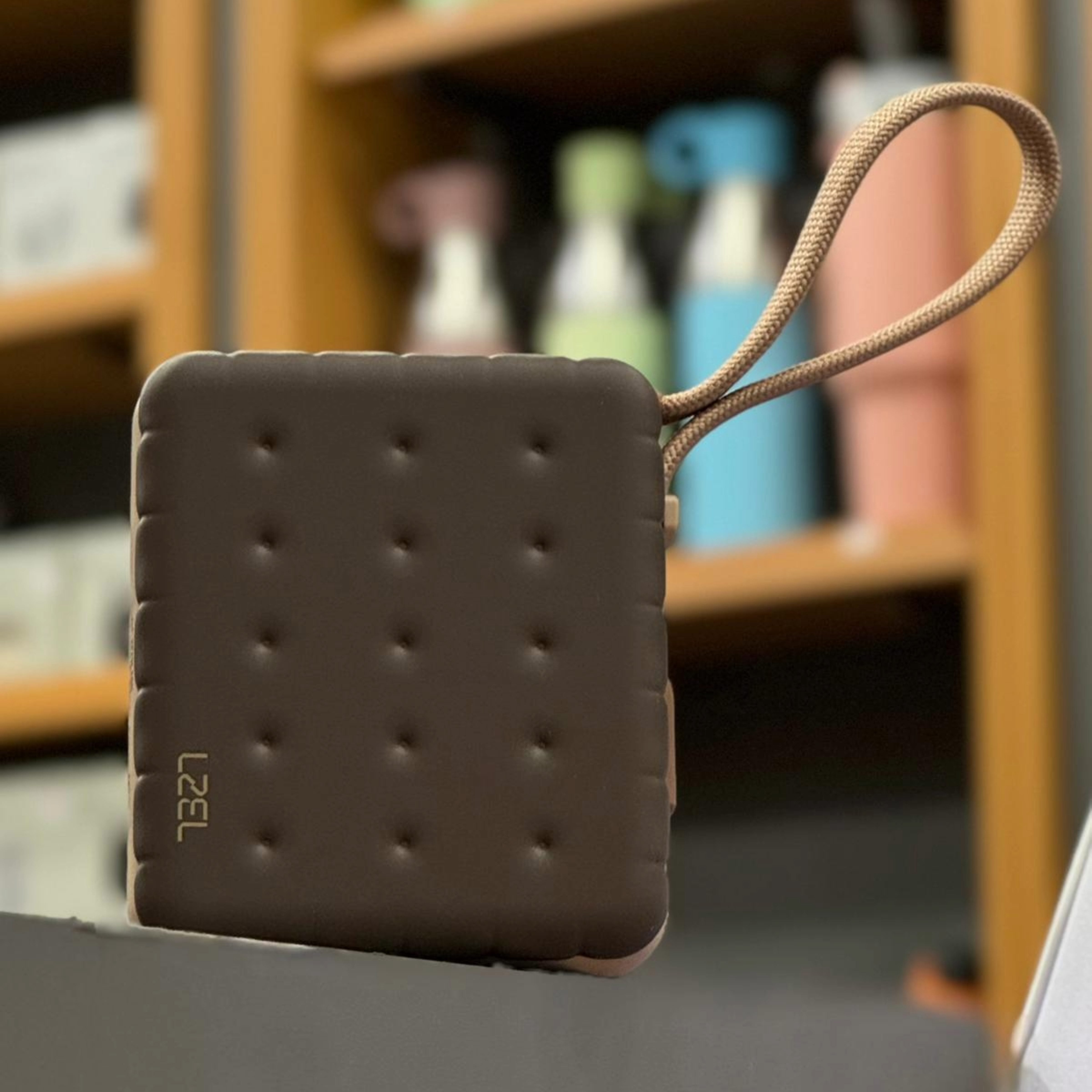 LZEL ZenoFlex MaxLux Mini 10000mAh PD Power Bank | Coffee