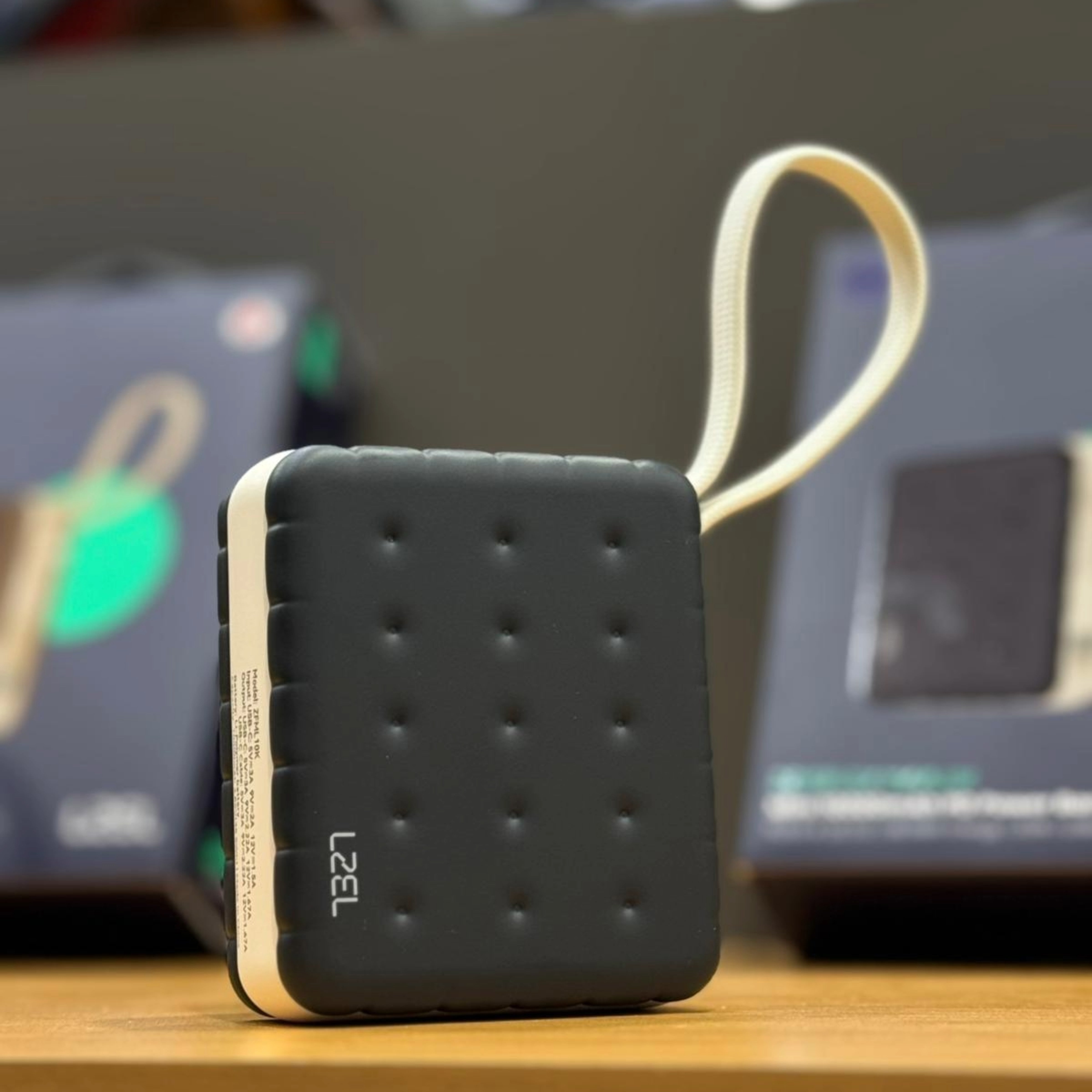 LZEL ZenoFlex MaxLux Mini 10000mAh PD Power Bank | Navy Blue