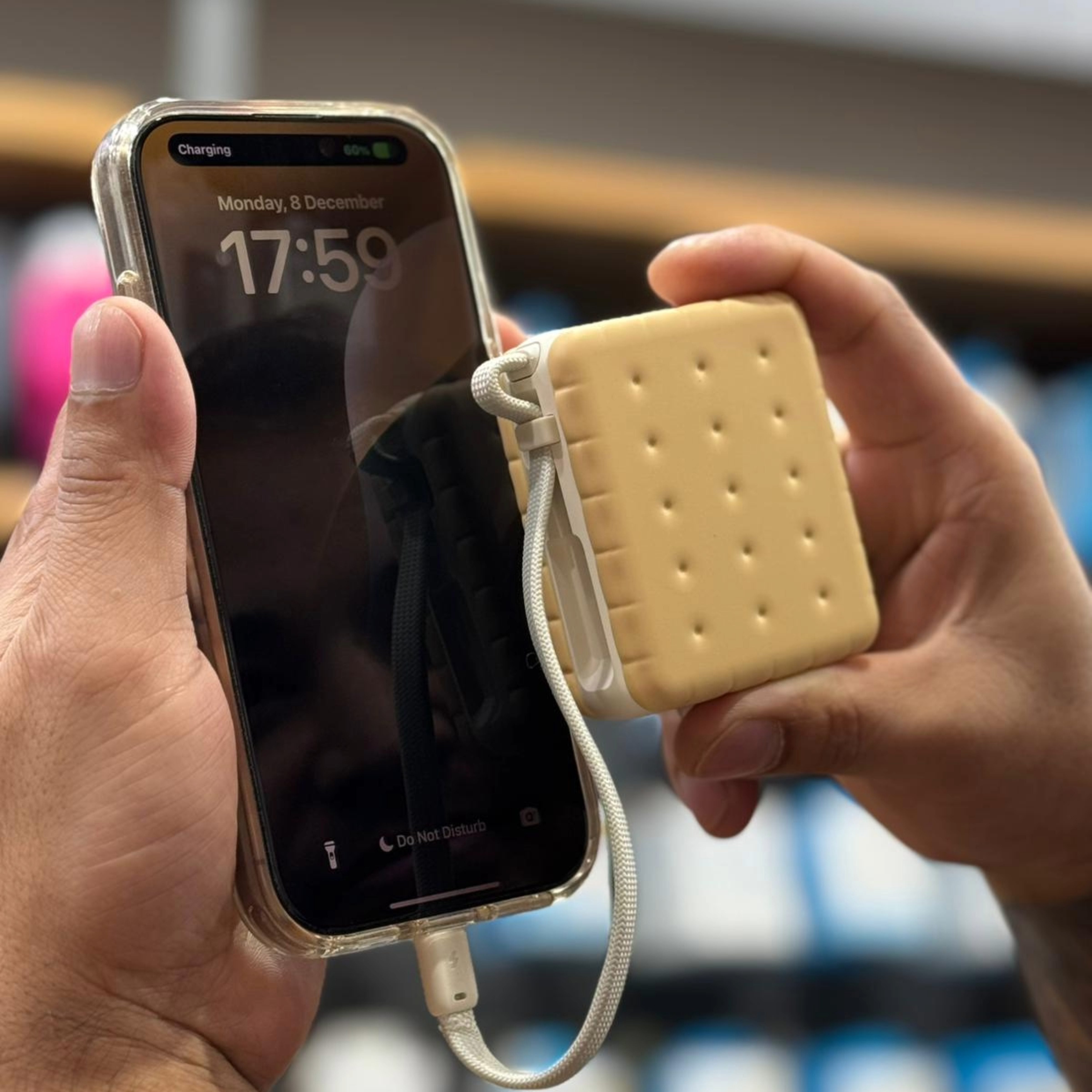 LZEL ZenoFlex MaxLux Mini 10000mAh PD Power Bank | Beige