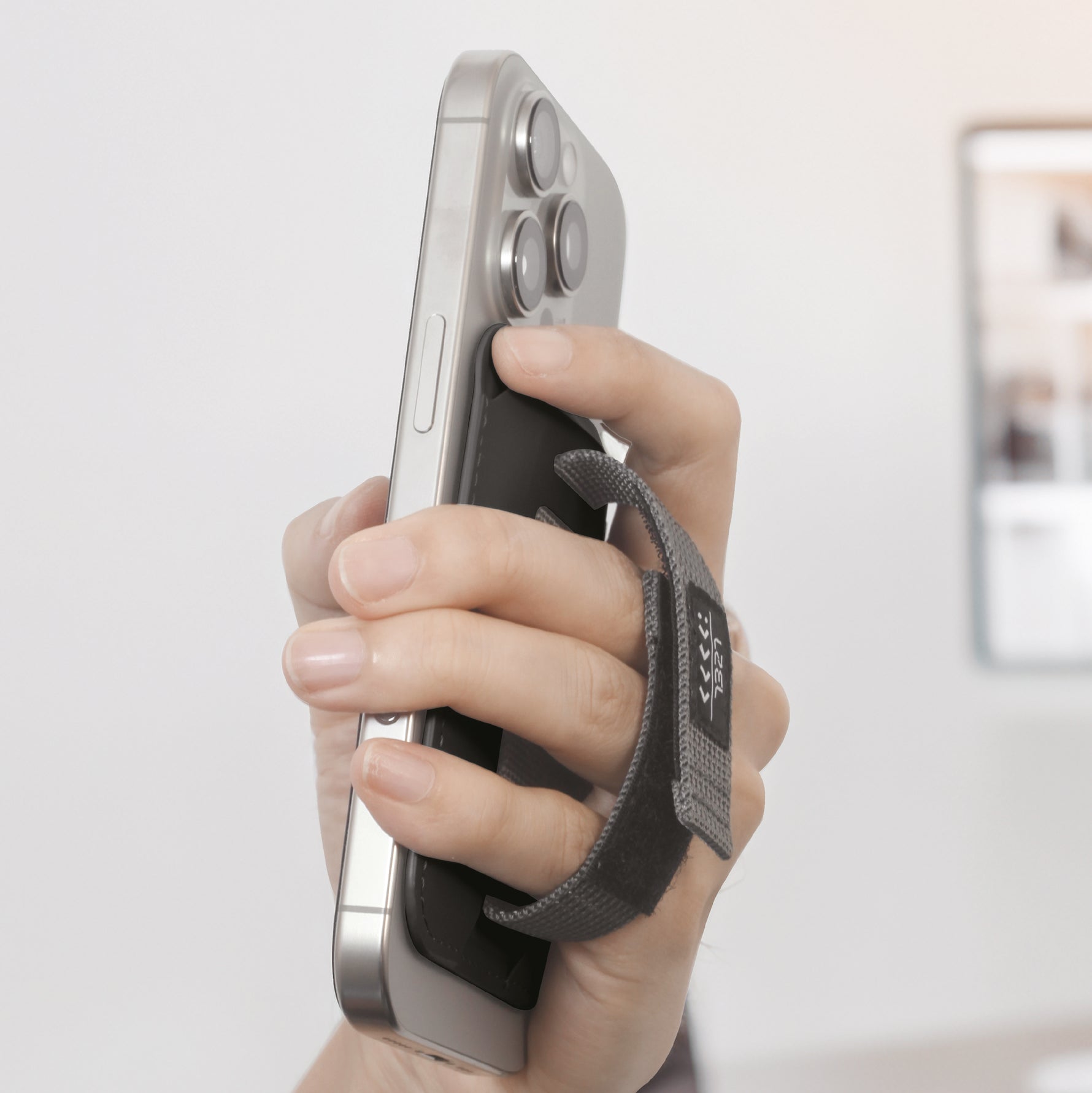 LZEL Aegis Leather Card Wallet Prime Magsafe E Magnetic | Black